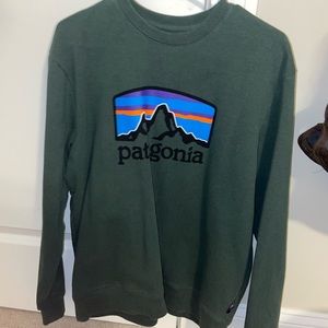 Men’s Patagonia Crewneck (Medium)